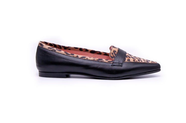 Mocasin animal print